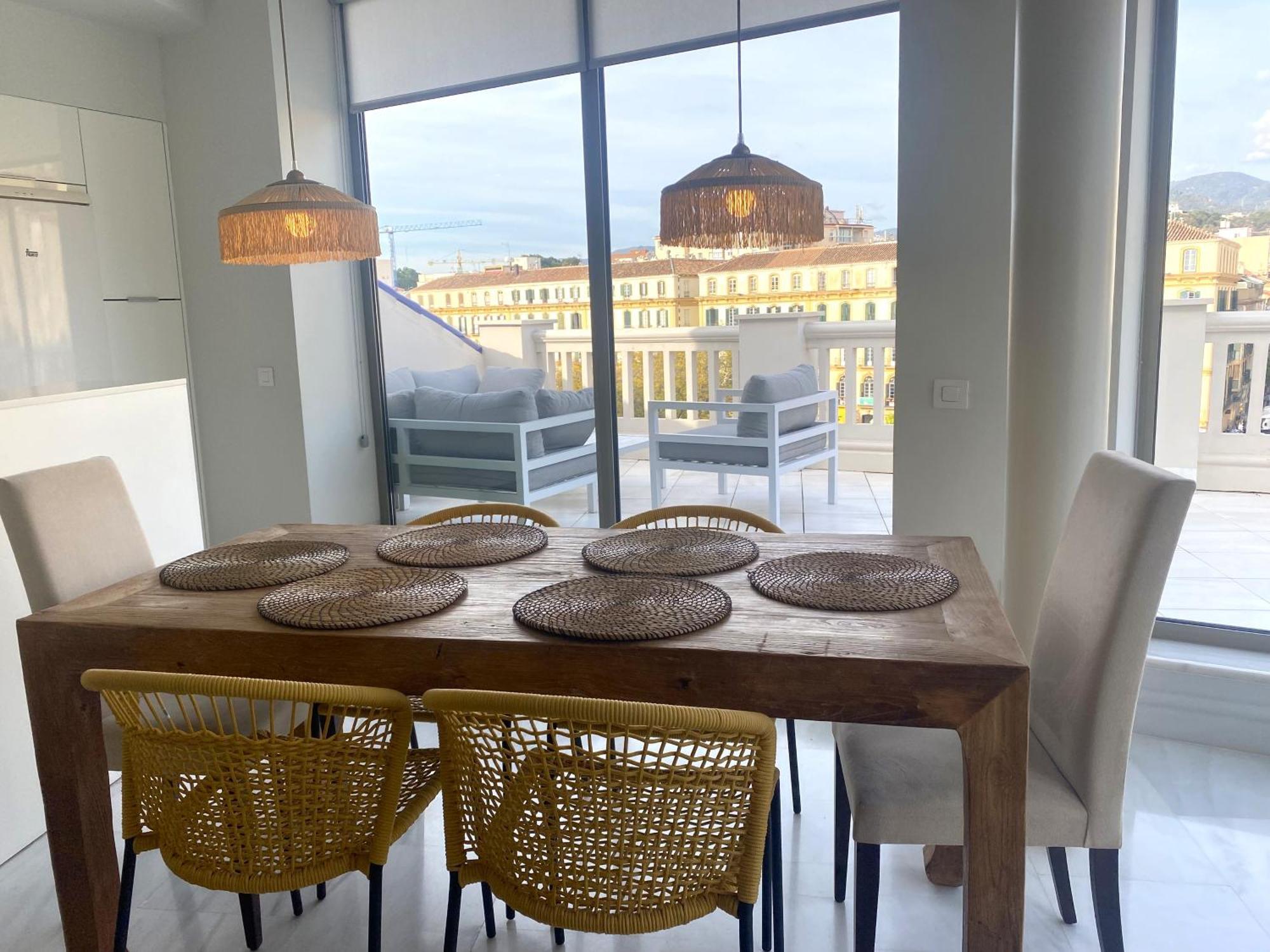 Apartamento Pinar Vip Class C/alcazabilla Málaga